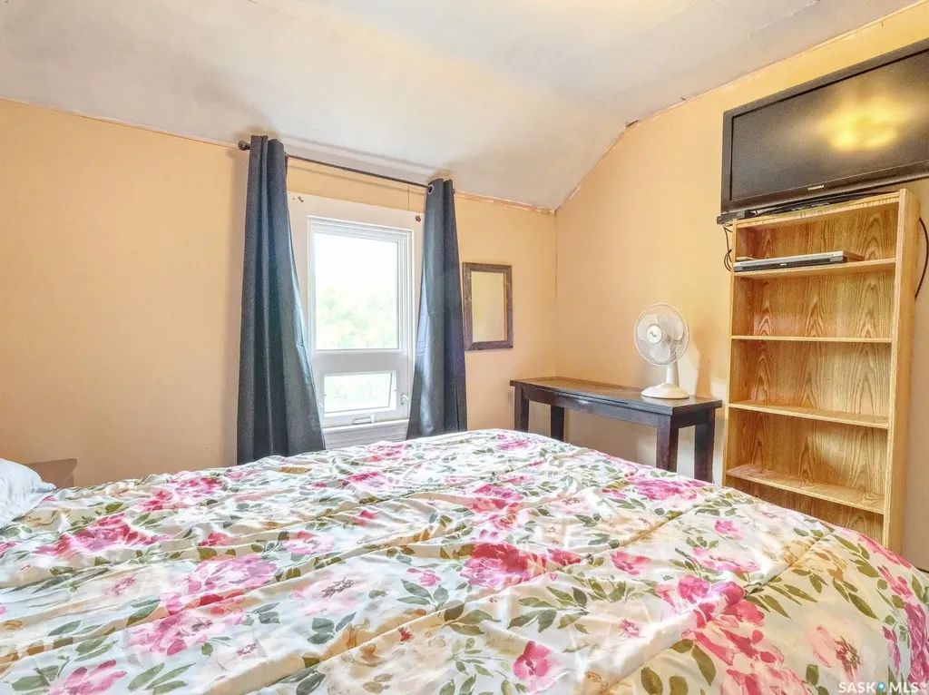205 6th Avenue W Rosetown SK S0L 2V0
