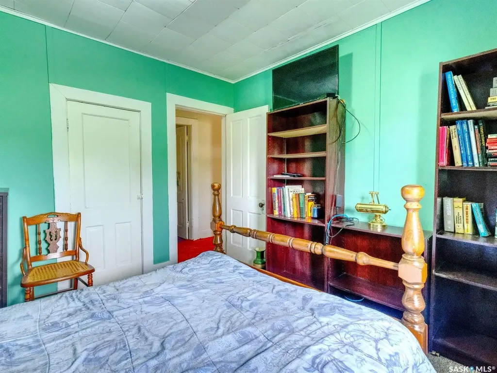 205 6th Avenue W Rosetown SK S0L 2V0