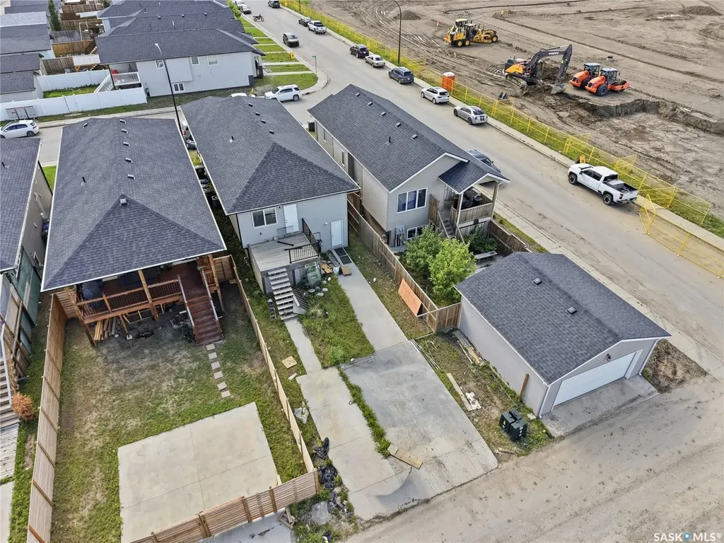 706 Ells Lane Saskatoon SK S7L 6H9