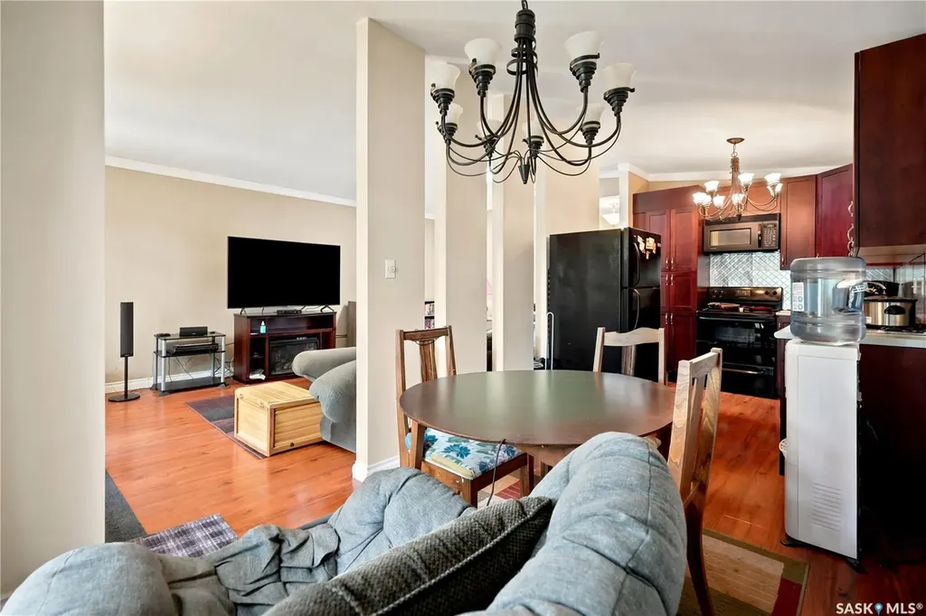 428 St John Street Regina SK S4R 1R3