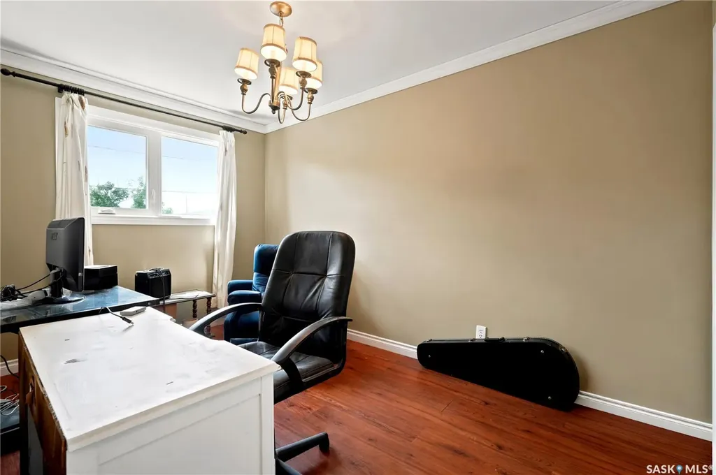 428 St John Street Regina SK S4R 1R3