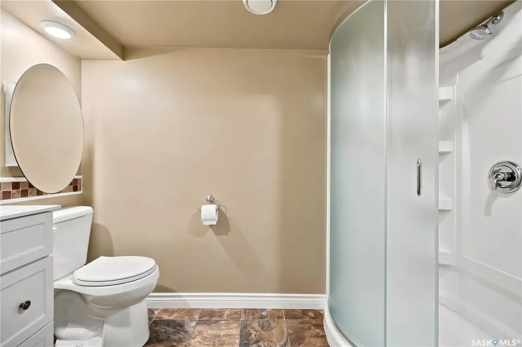 428 St John Street Regina SK S4R 1R3
