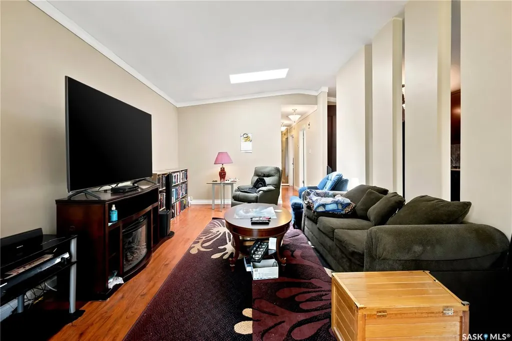 428 St John Street Regina SK S4R 1R3