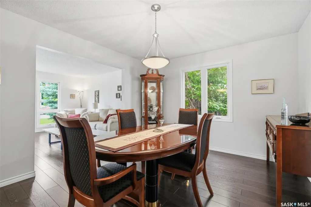 233 Sturgeon Place Saskatoon SK S7K 4C5