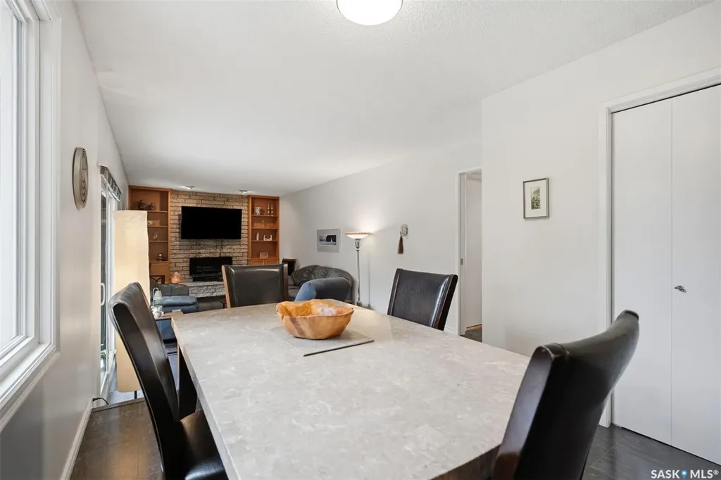 233 Sturgeon Place Saskatoon SK S7K 4C5