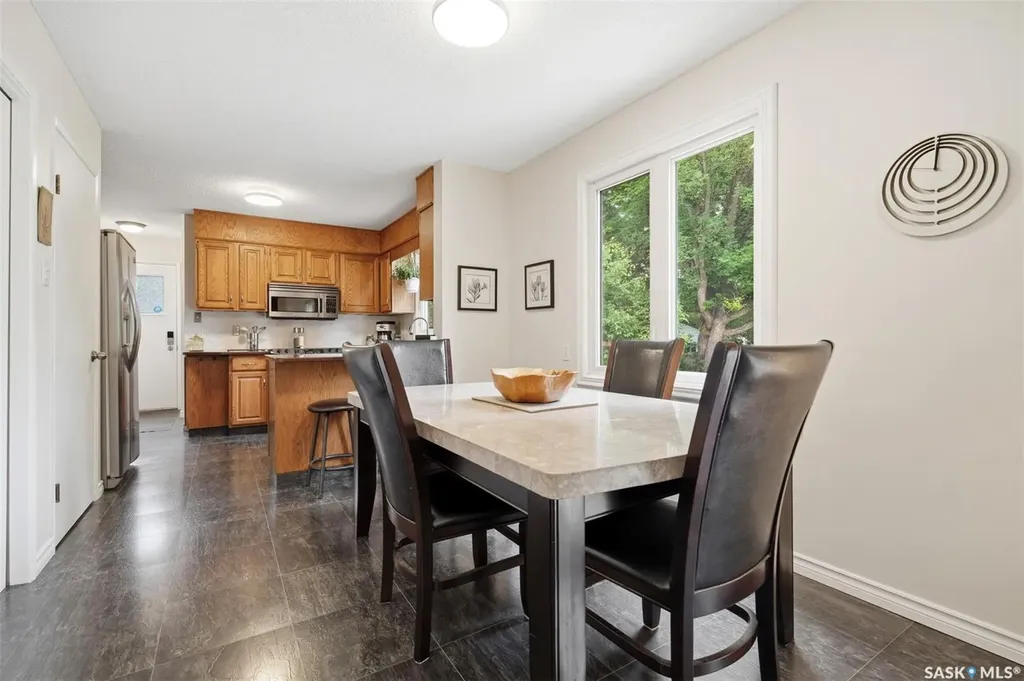 233 Sturgeon Place Saskatoon SK S7K 4C5