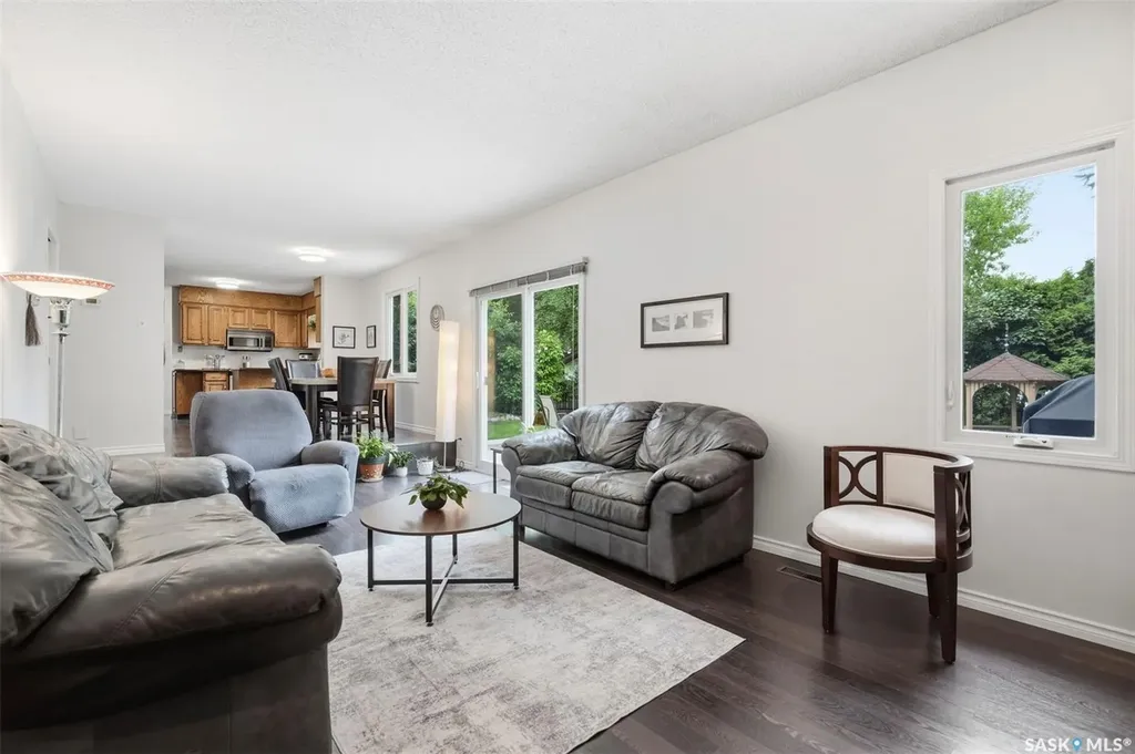 233 Sturgeon Place Saskatoon SK S7K 4C5