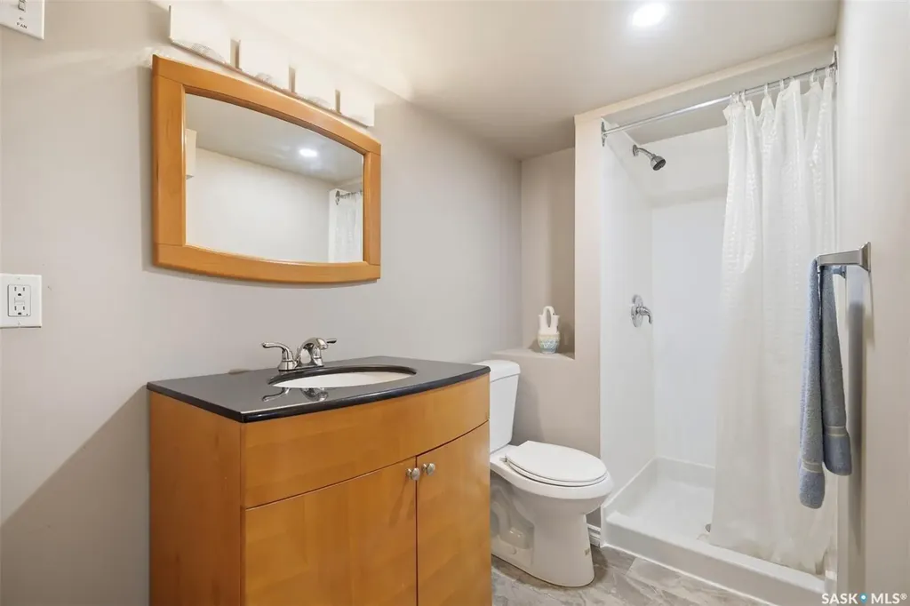 233 Sturgeon Place Saskatoon SK S7K 4C5