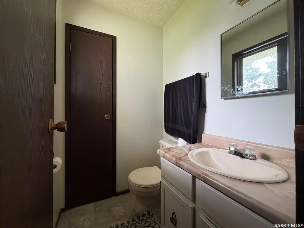 336 2nd Street W Shaunavon SK S0N 2M0