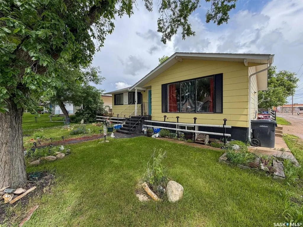 336 2nd Street W Shaunavon SK S0N 2M0