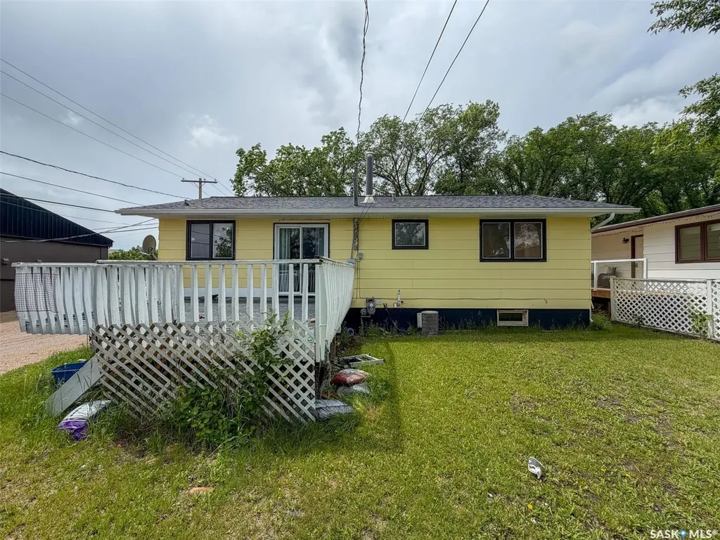 336 2nd Street W Shaunavon SK S0N 2M0