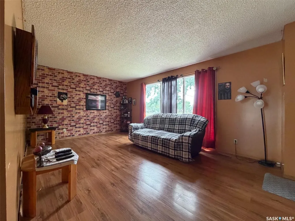 336 2nd Street W Shaunavon SK S0N 2M0