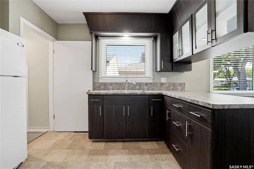 3216 28th Avenue Regina SK S4S 2M9