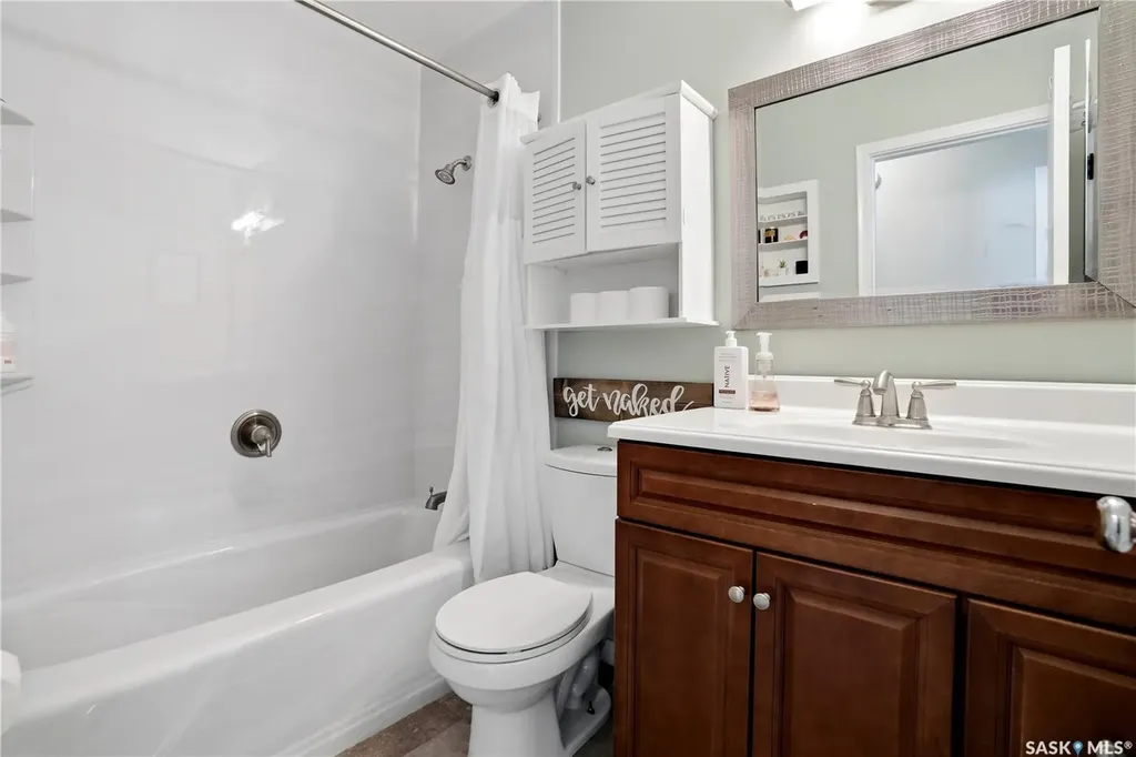 3216 28th Avenue Regina SK S4S 2M9
