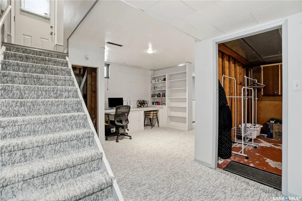 3216 28th Avenue Regina SK S4S 2M9