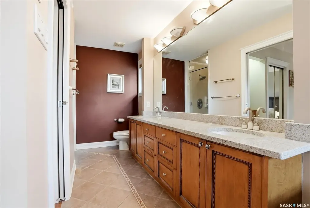 130 Mulcaster Crescent Saskatoon SK S7N 4A7