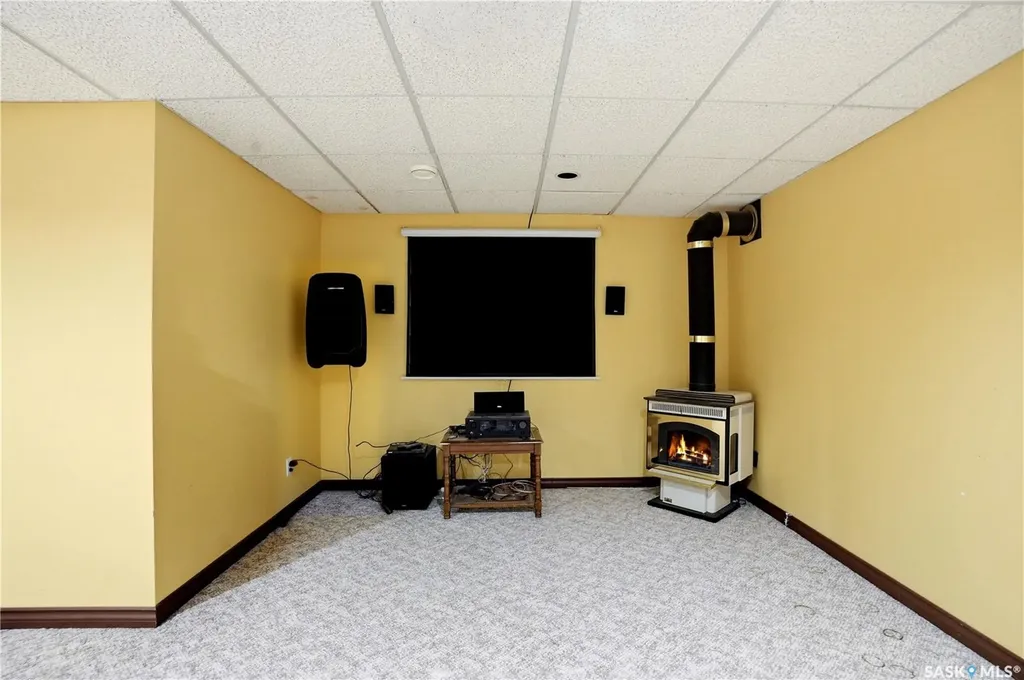 130 Mulcaster Crescent Saskatoon SK S7N 4A7