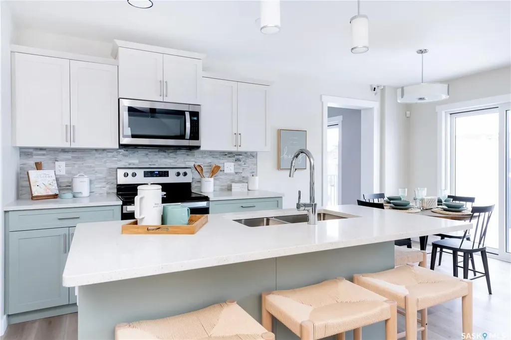 4800 Ferndale Crescent Regina SK S4V 4A5