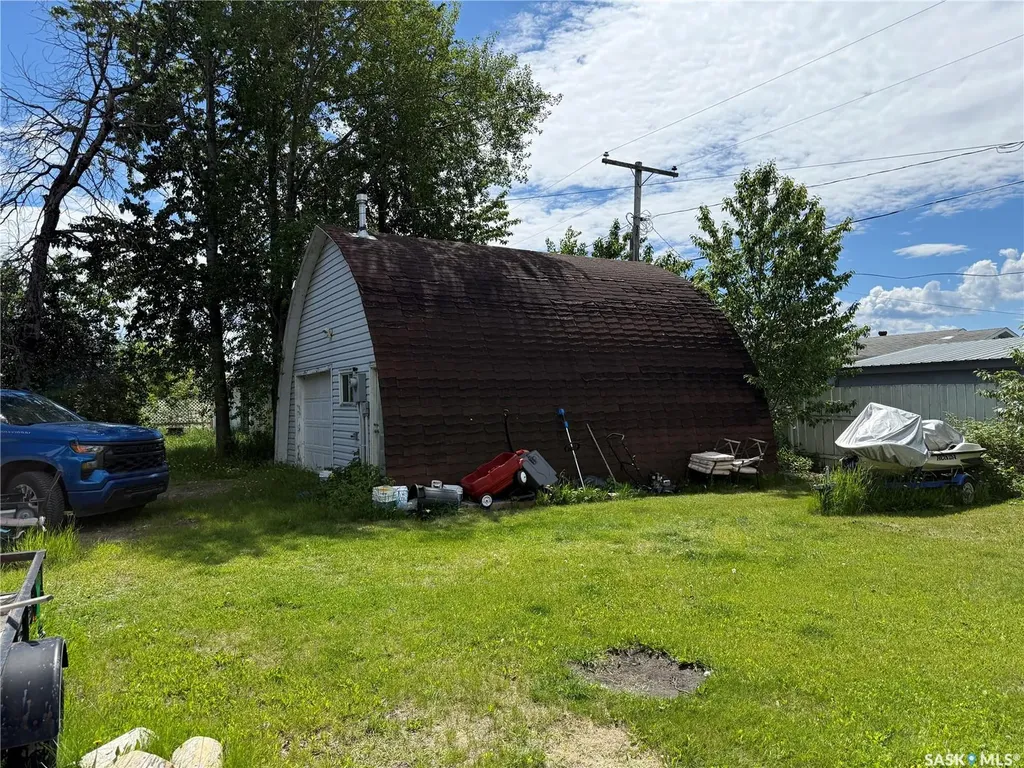 1409 Green Avenue Buffalo Narrows SK S0M 0J0