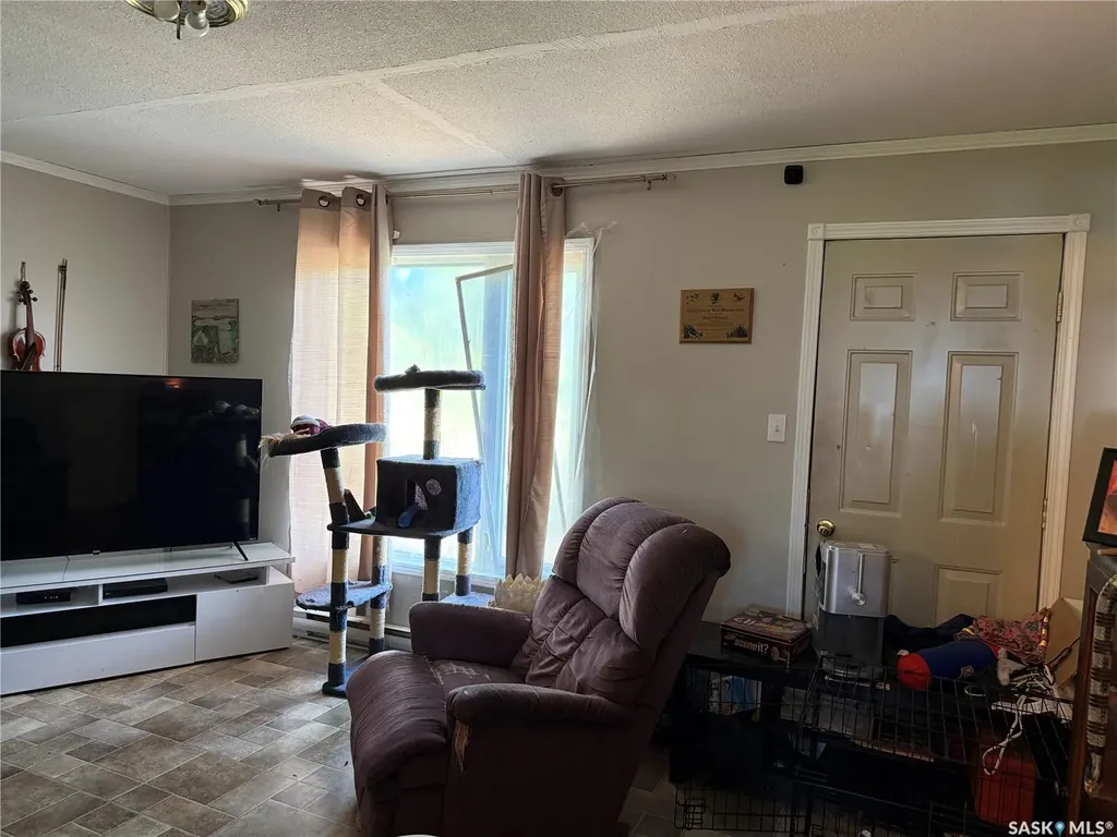 1409 Green Avenue Buffalo Narrows SK S0M 0J0