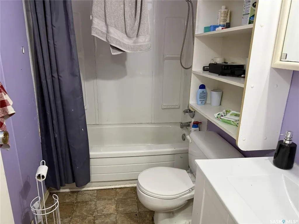 1409 Green Avenue Buffalo Narrows SK S0M 0J0