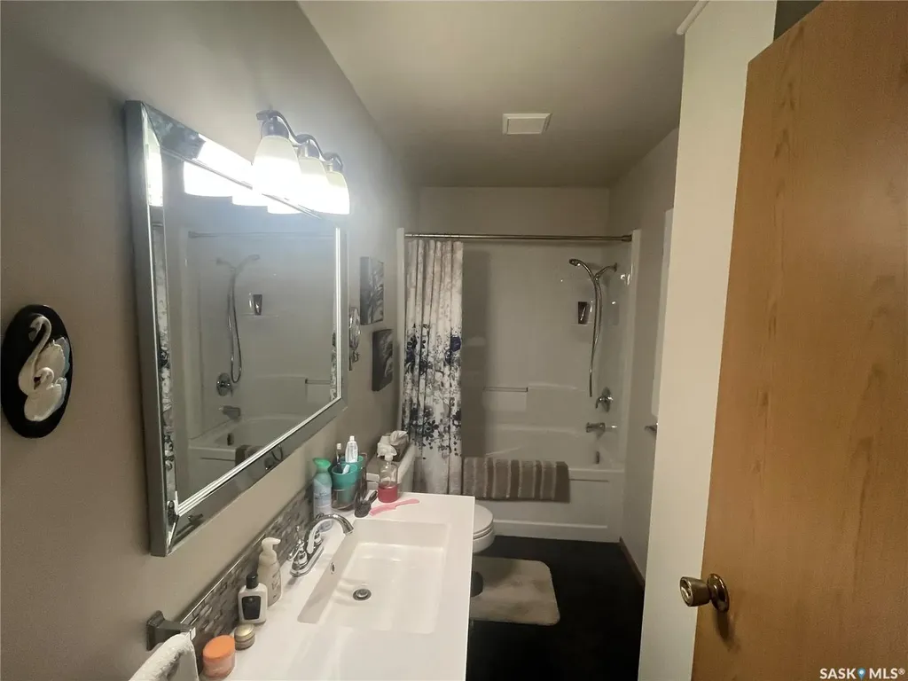 101 Rural Address Lakeland Rm No. 521 SK S0J 0N0