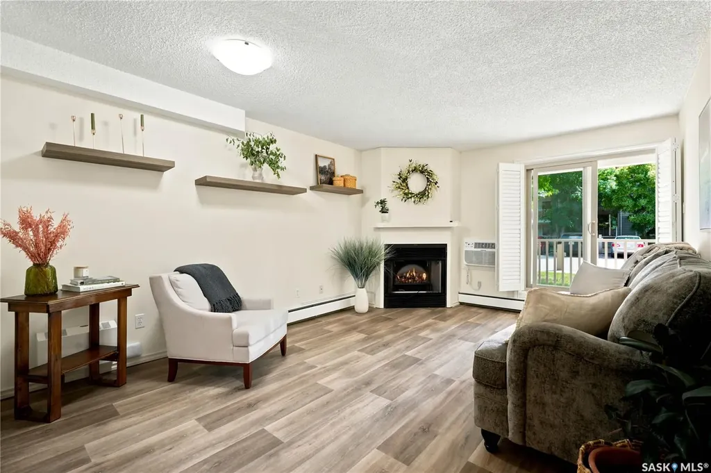 1121 Mckercher Drive Saskatoon SK S7H 5K9