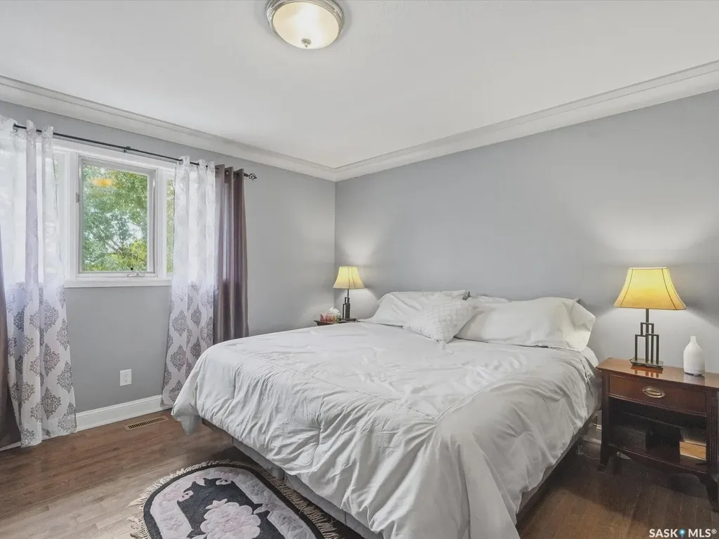 442 Anglin Court Saskatoon SK S7J 5G1