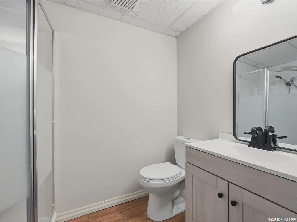 442 Anglin Court Saskatoon SK S7J 5G1