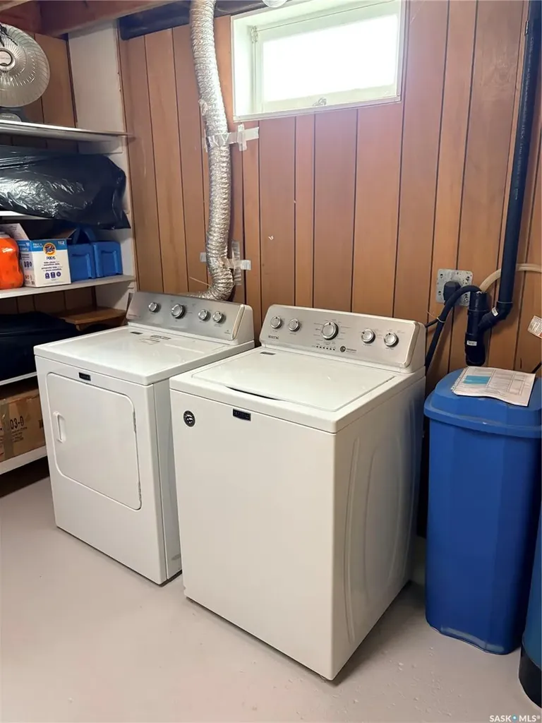 63 Clarewood Crescent Yorkton SK S3N 2V8