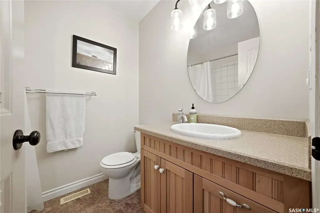 155 Qu'appelle Drive Lumsden SK S0G 3C0