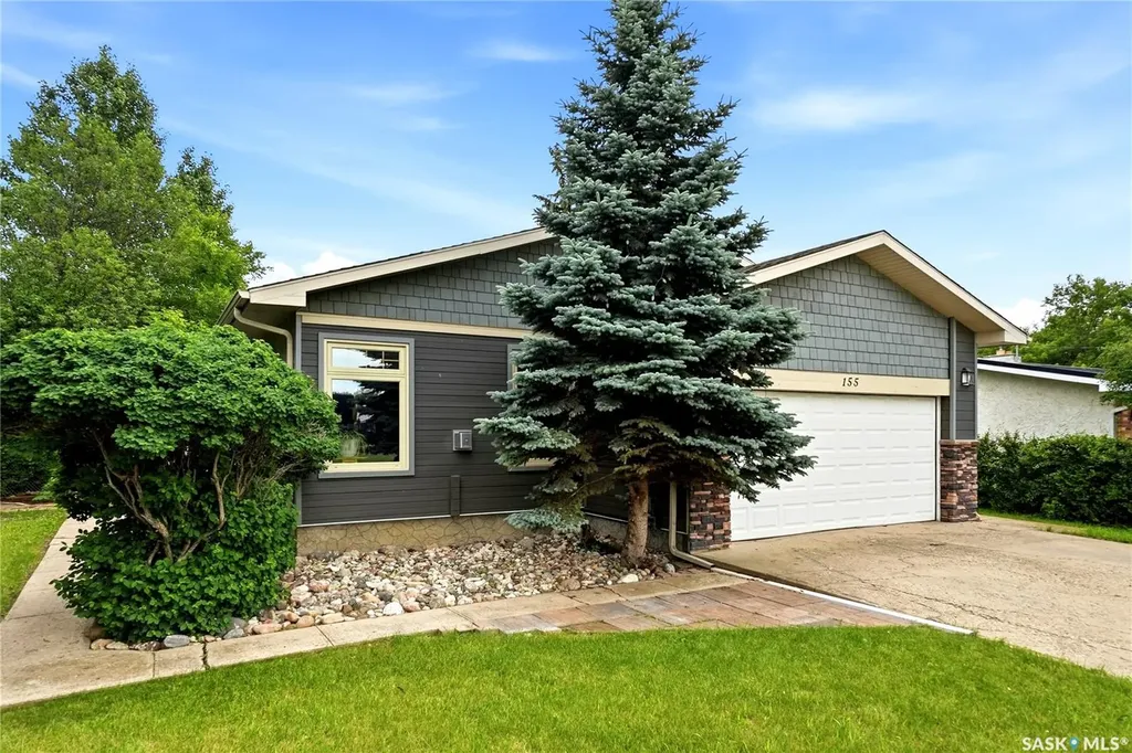 155 Qu'appelle Drive Lumsden SK S0G 3C0