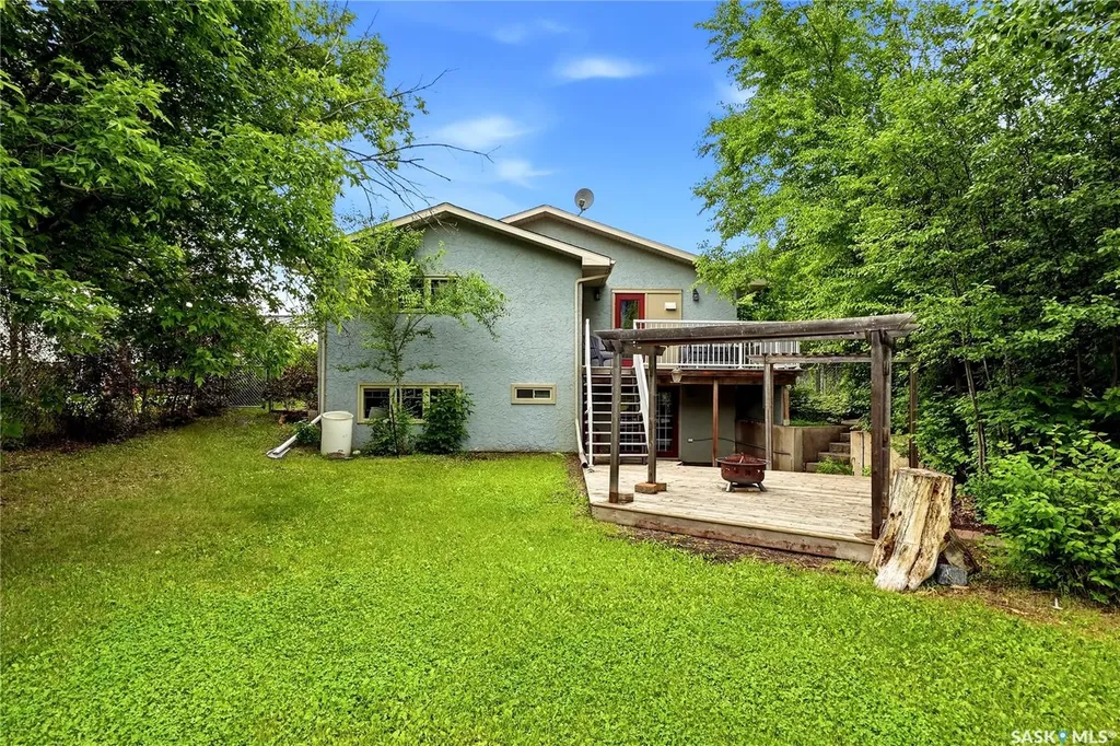 155 Qu'appelle Drive Lumsden SK S0G 3C0