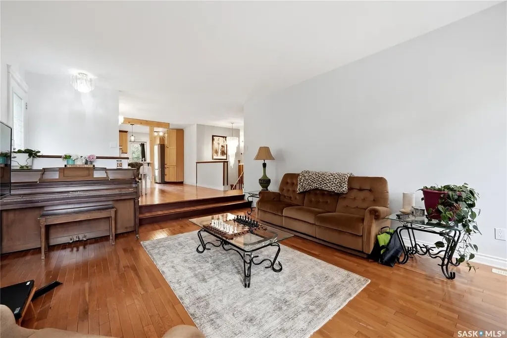 155 Qu'appelle Drive Lumsden SK S0G 3C0
