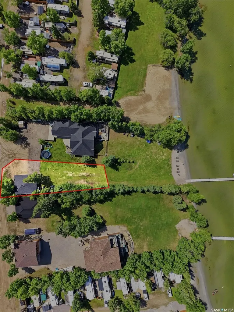 #6 Lot 2 Lakeshore Place Candle Lake SK S0J 3E0