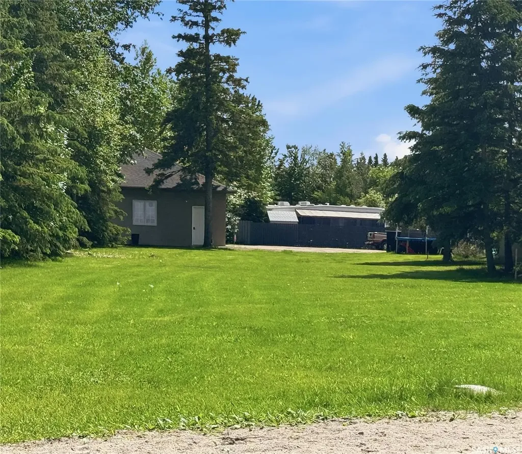 #6 Lot 2 Lakeshore Place Candle Lake SK S0J 3E0