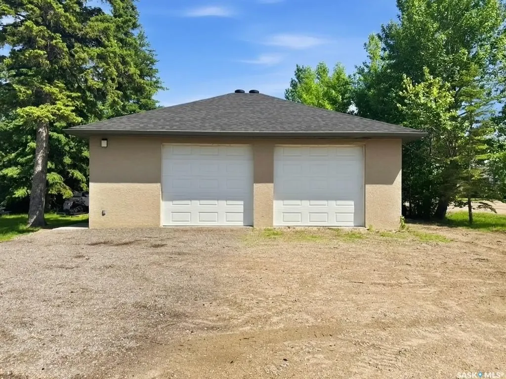 #6 Lot 2 Lakeshore Place Candle Lake SK S0J 3E0