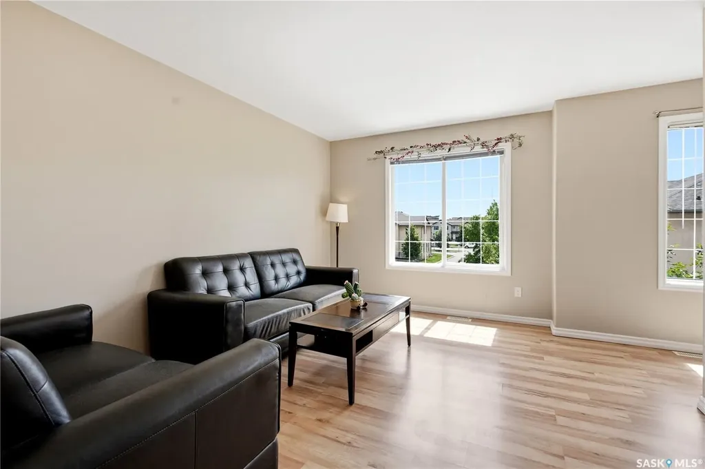 118 Pawlychenko Lane Saskatoon SK S7V 1K1