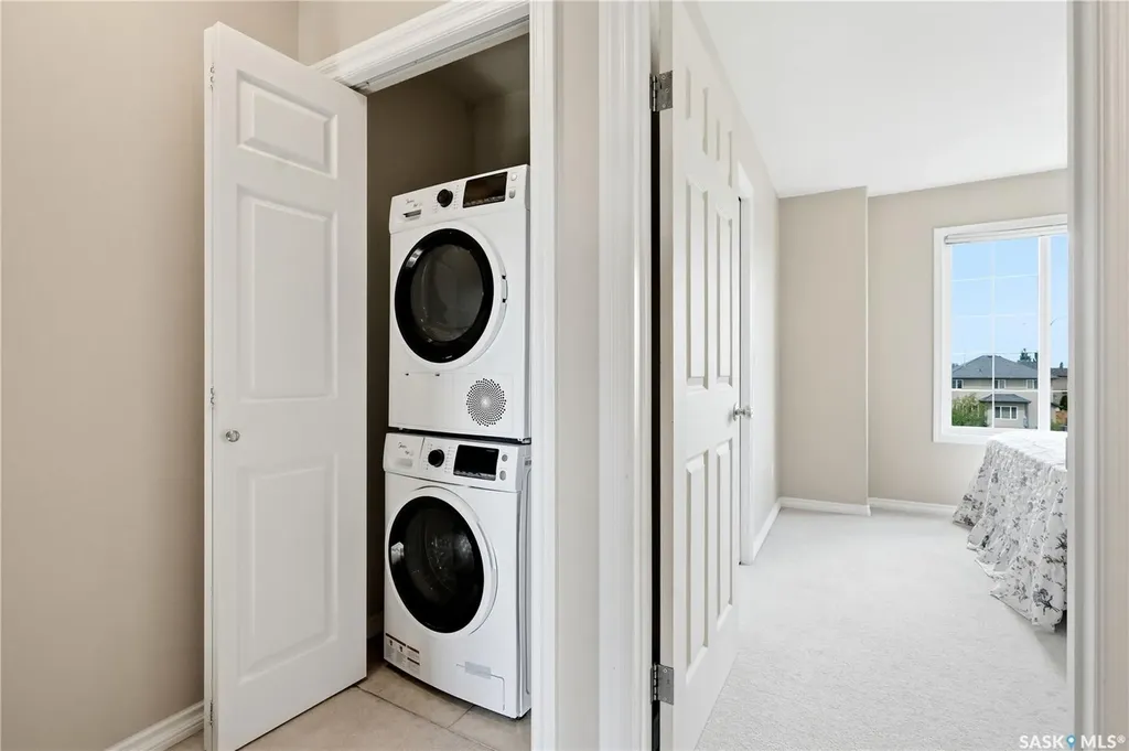118 Pawlychenko Lane Saskatoon SK S7V 1K1