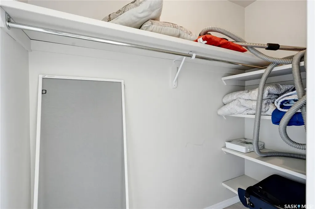 118 Pawlychenko Lane Saskatoon SK S7V 1K1