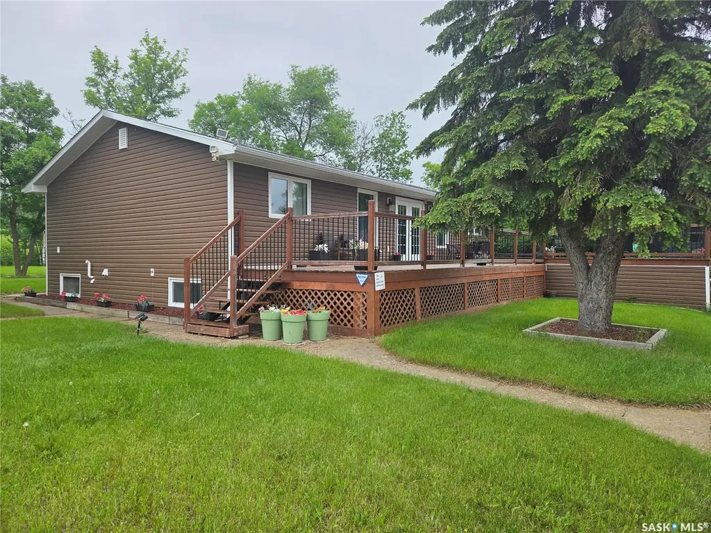 32 Chapa Avenue Kenosee Lake SK S0C 0R0
