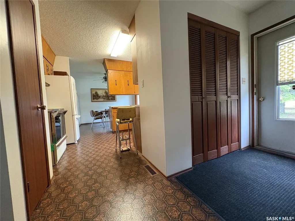136 Frank Avenue Orkney Rm No. 244 SK S3N 1W8