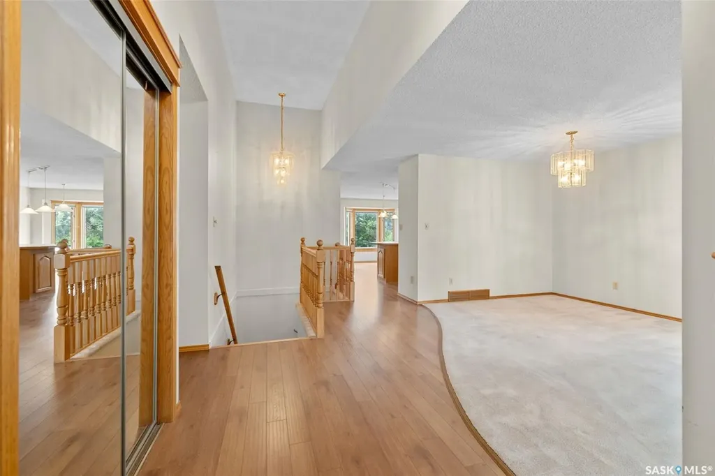 3054 Wascana Glen Regina SK S4V 2L3
