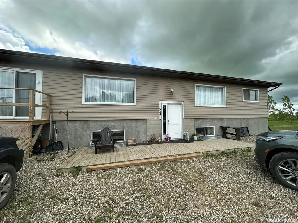 344 Young Street Macoun SK S0C 1P0