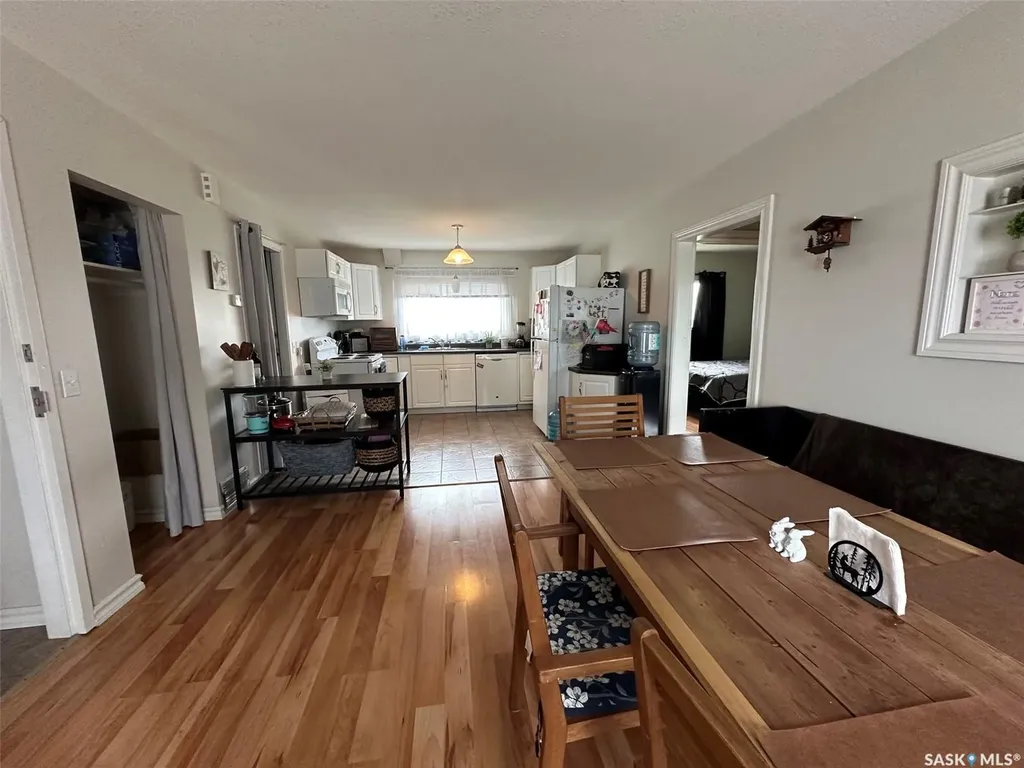 344 Young Street Macoun SK S0C 1P0