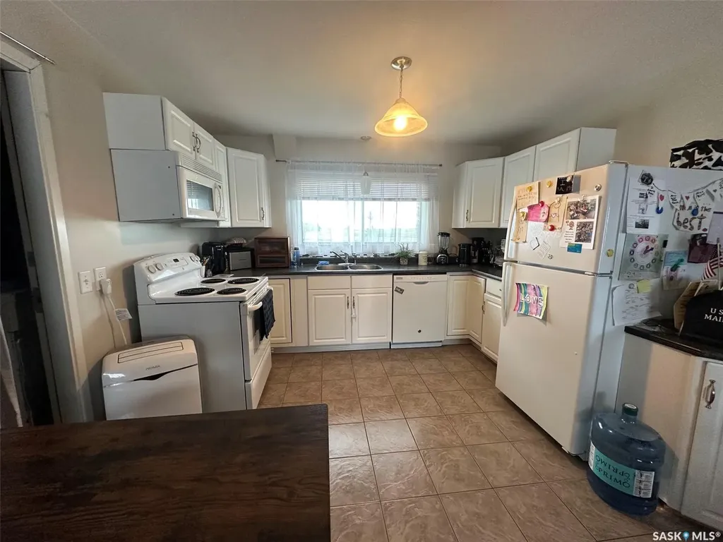 344 Young Street Macoun SK S0C 1P0