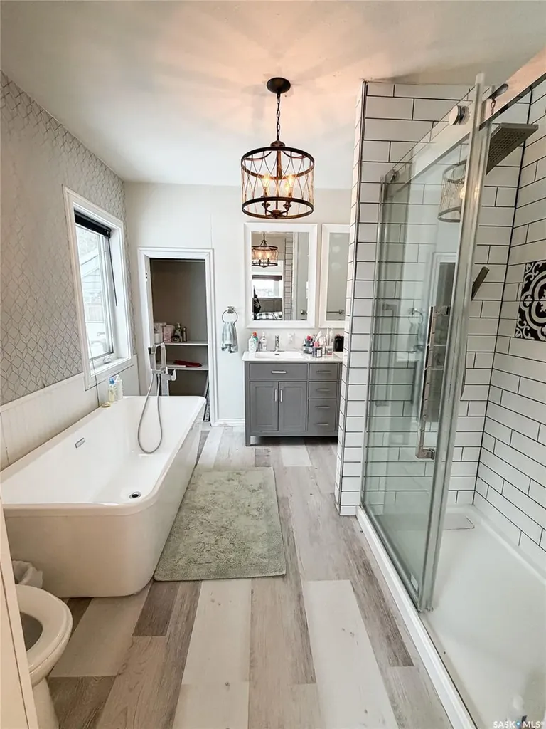 420 1st Street W Meadow Lake SK S9X 1E5
