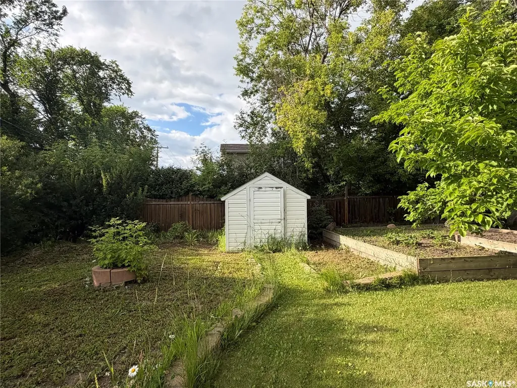 420 1st Street W Meadow Lake SK S9X 1E5