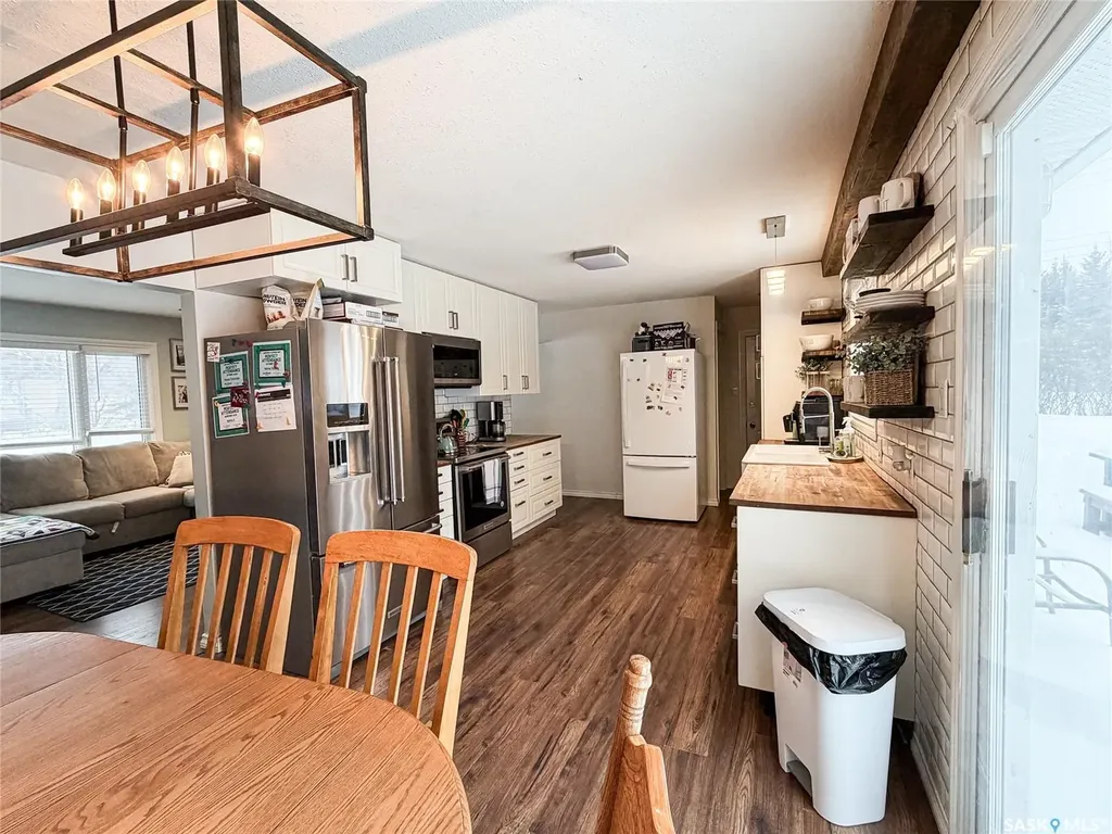 420 1st Street W Meadow Lake SK S9X 1E5