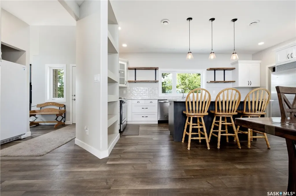 106 Lakeshore Lane Leslie Beach SK S0A 1A0